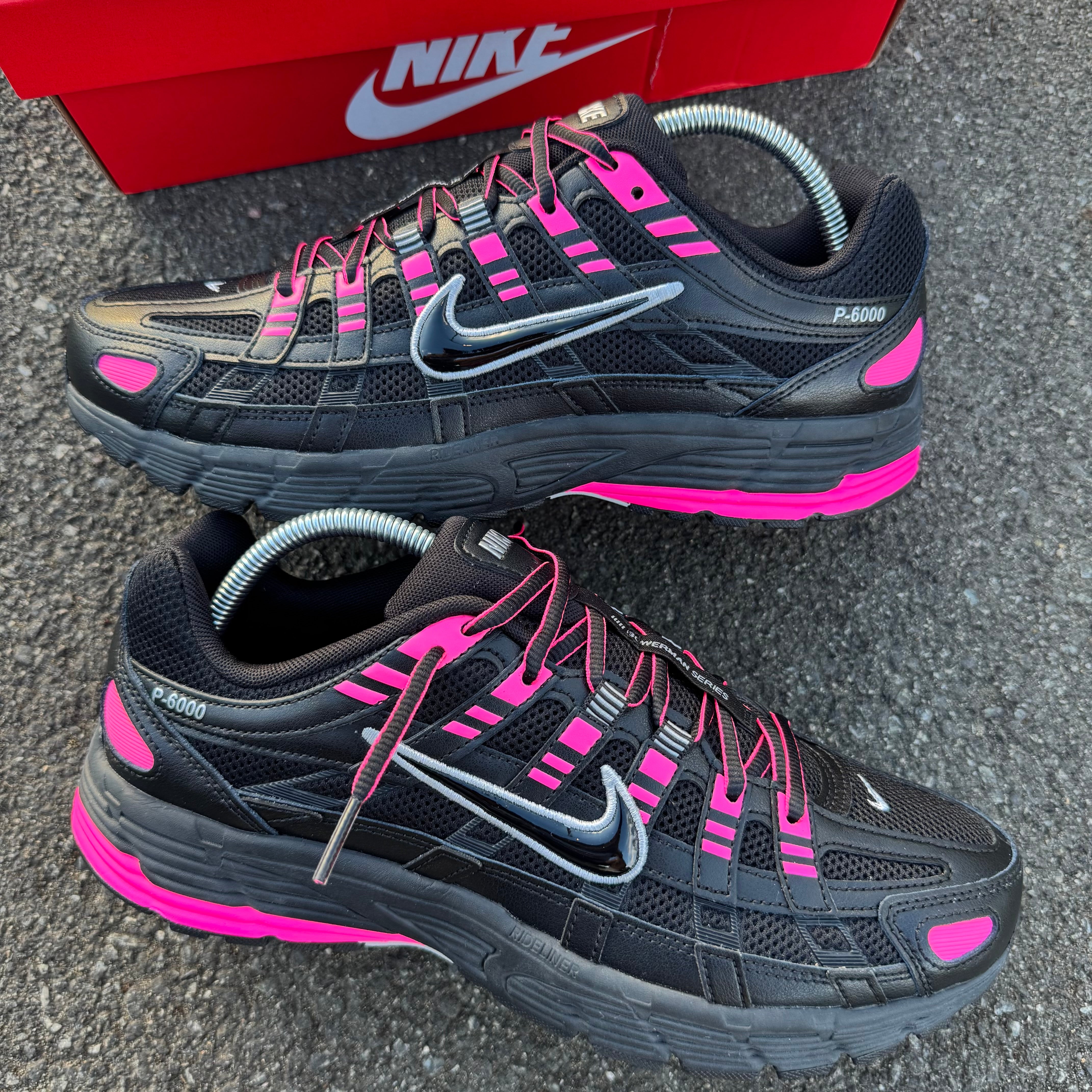 NIKE P-6000 BLACK "HYPER PINK"